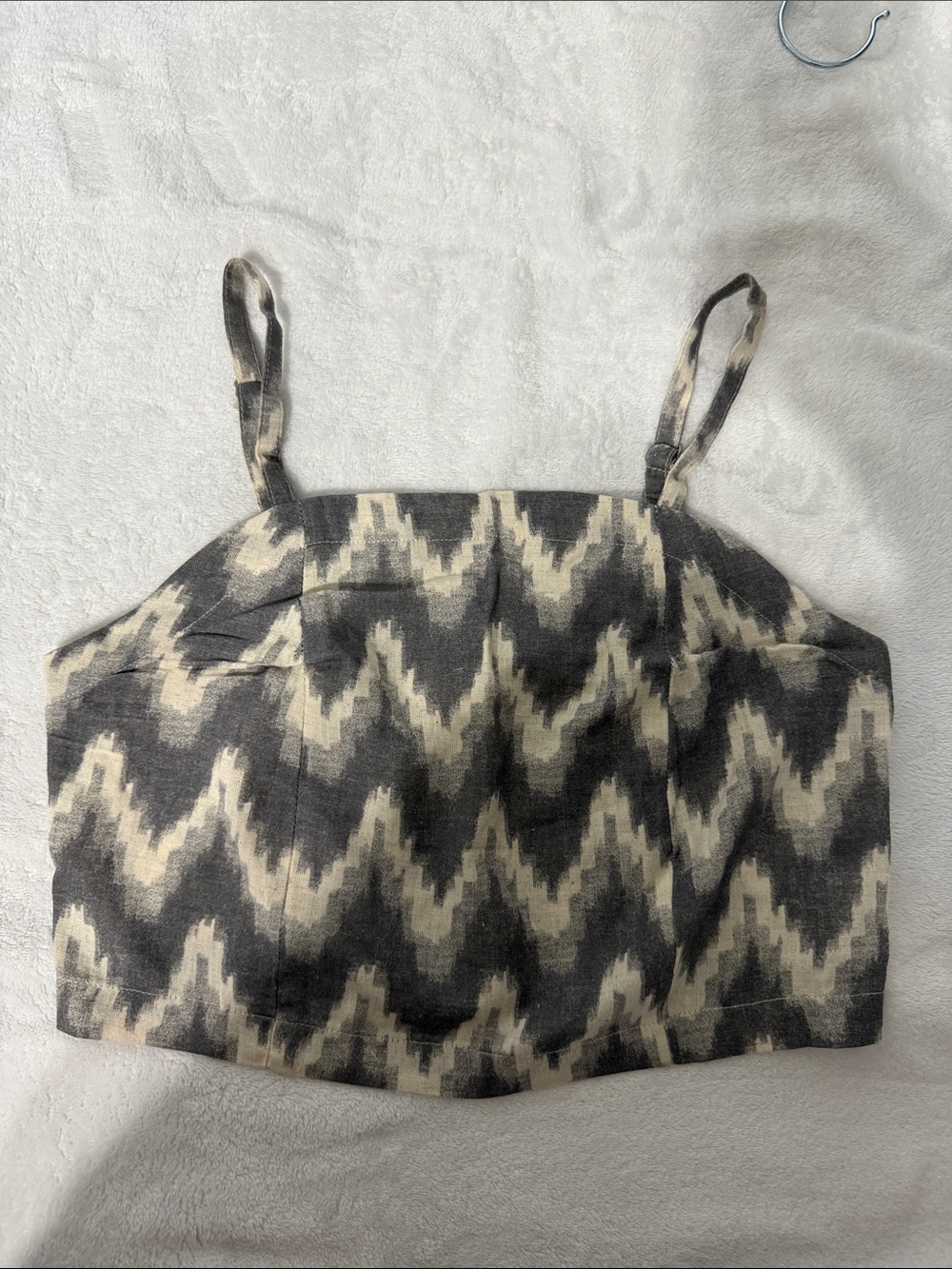 Women's Black & Cream Zigzag Cropped Cami Top
